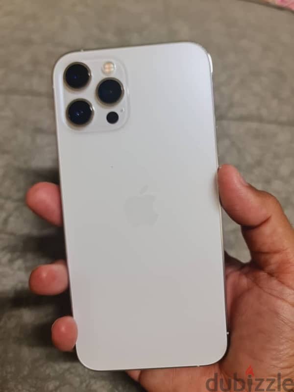 I phone 12 pro max 256 GB 2