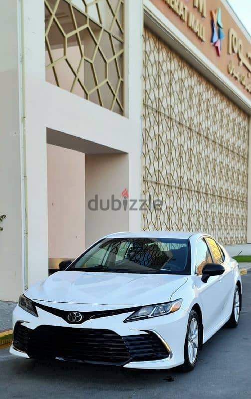 Toyota Camry 2019 4