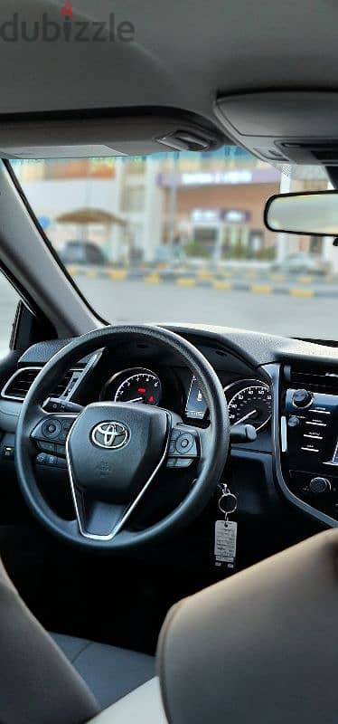 Toyota Camry 2019 16