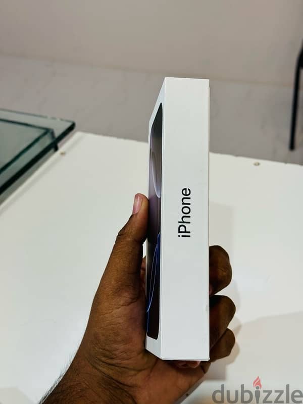 iPhone 16 pro 256 GB BRAND NEW (ARABIC / middle East) 2