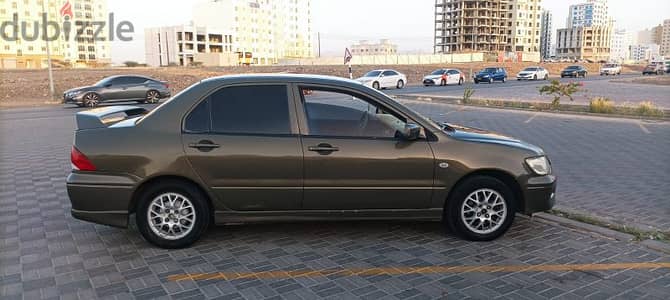 Mitsubishi Lancer 2001