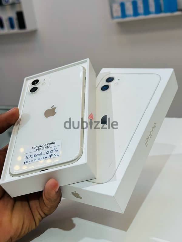 apple iPhone 11 128 GB with applewarranty 12-09-2025 only 2 monthsused 2