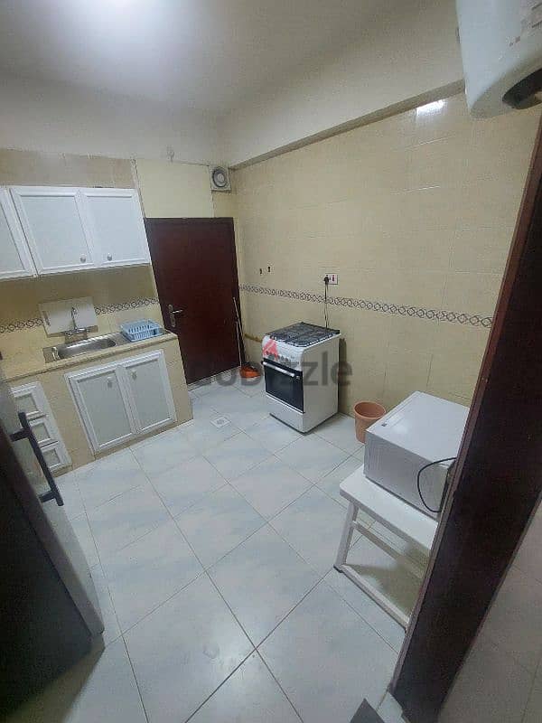 flat for rent in elkhwair all furniture 3