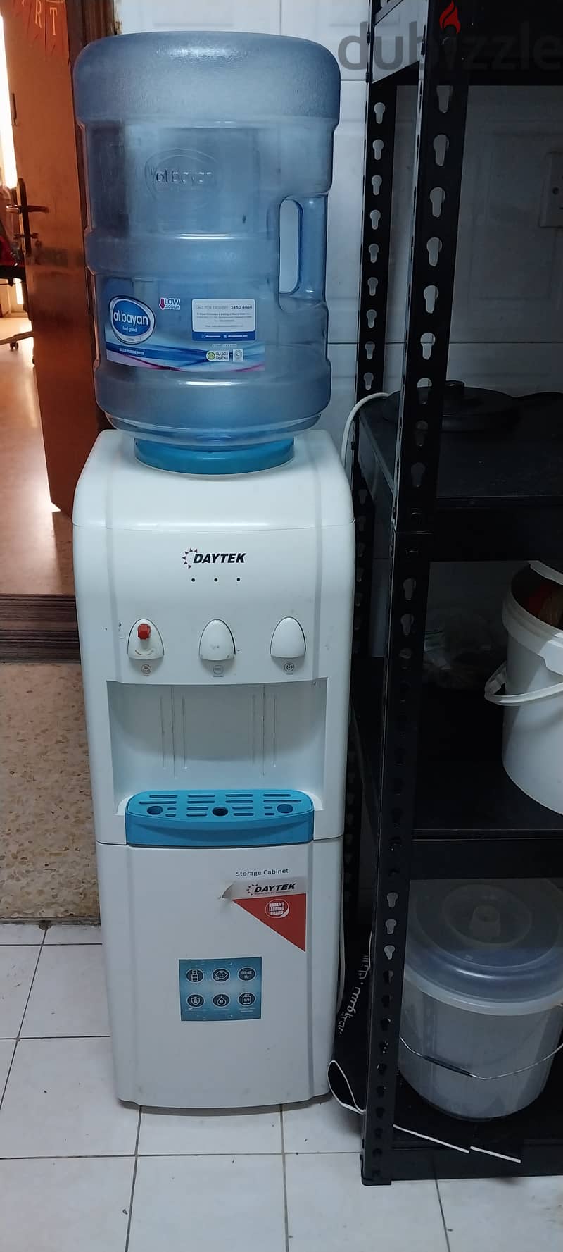 Water dispenser hot and cold, 3 nos bayan water bottle 0