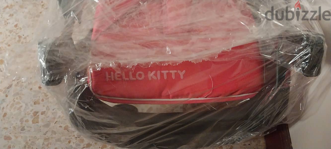 Hello kitty Kids stroller like new, 0