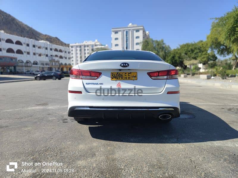 Kia Optima Fe 2020 model in excellent condition 2