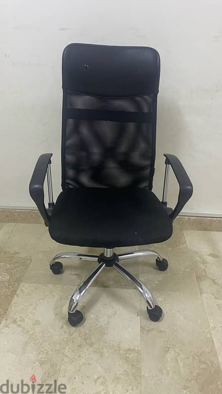 Office Chair available for a Sale 1