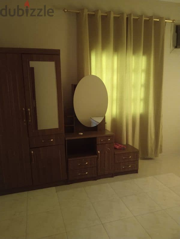 Room for Rent in Semi-Furnished Apartment – Prime Location in Salalah 1