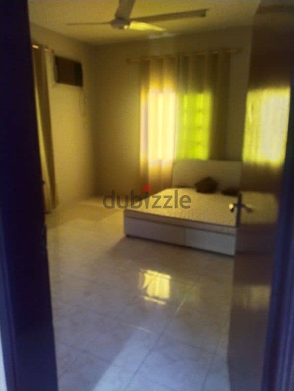 Room for Rent in Semi-Furnished Apartment – Prime Location in Salalah 3