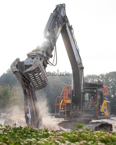 Renting of Heavy Machinery Equipment & CON