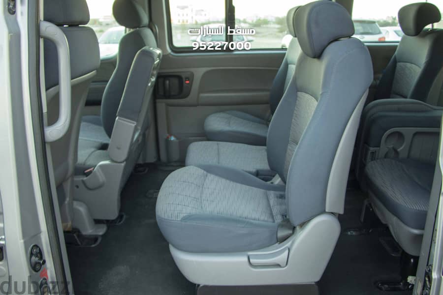 Hyundai H1 2013 13