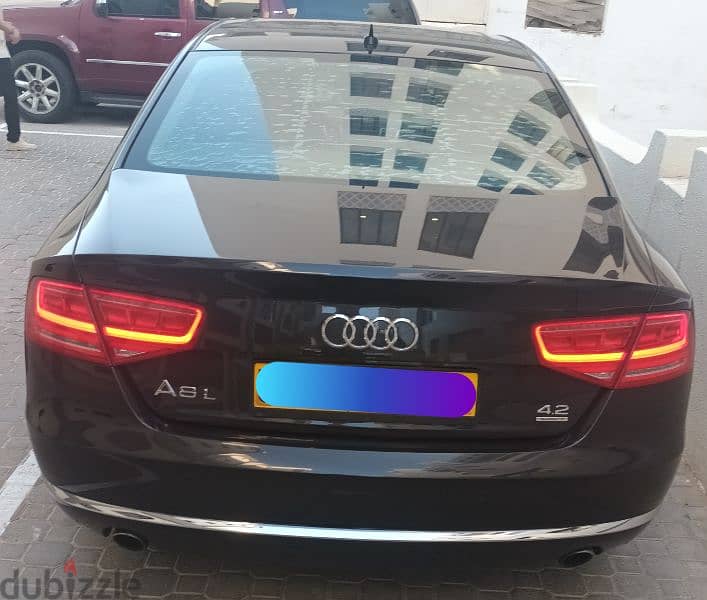 Audi A8 2012 8