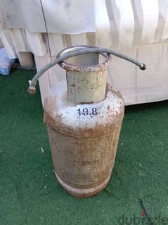 Gas cylinder with gas 0