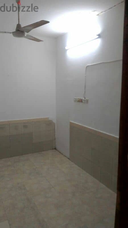 room with kitchen for rent near seeb souq 2