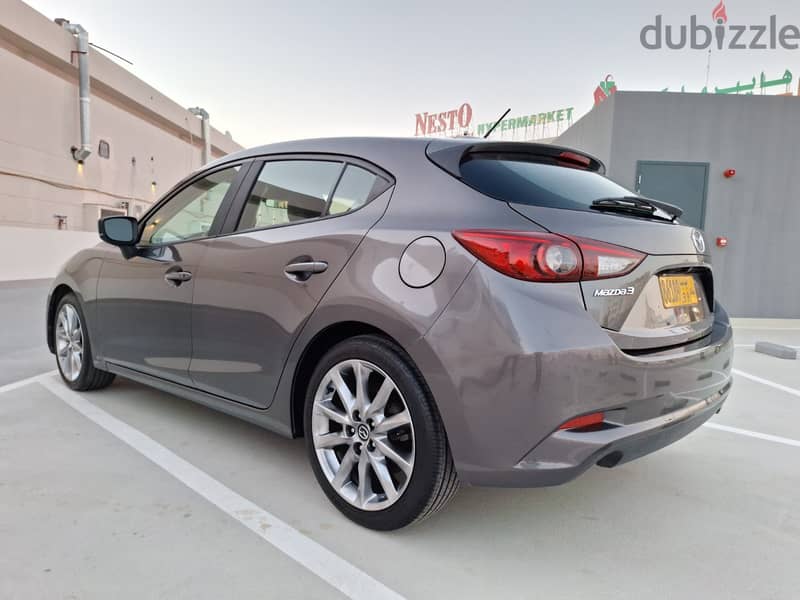 Mazda 3 2018 2.5L 2018 Grand Touring Hatchback 5