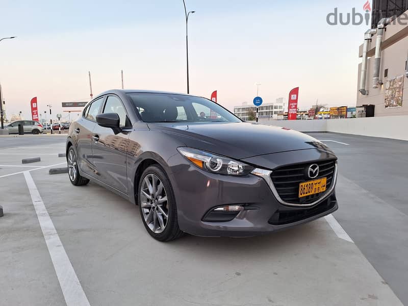 Mazda 3 2018 2.5L 2018 Grand Touring Hatchback 16