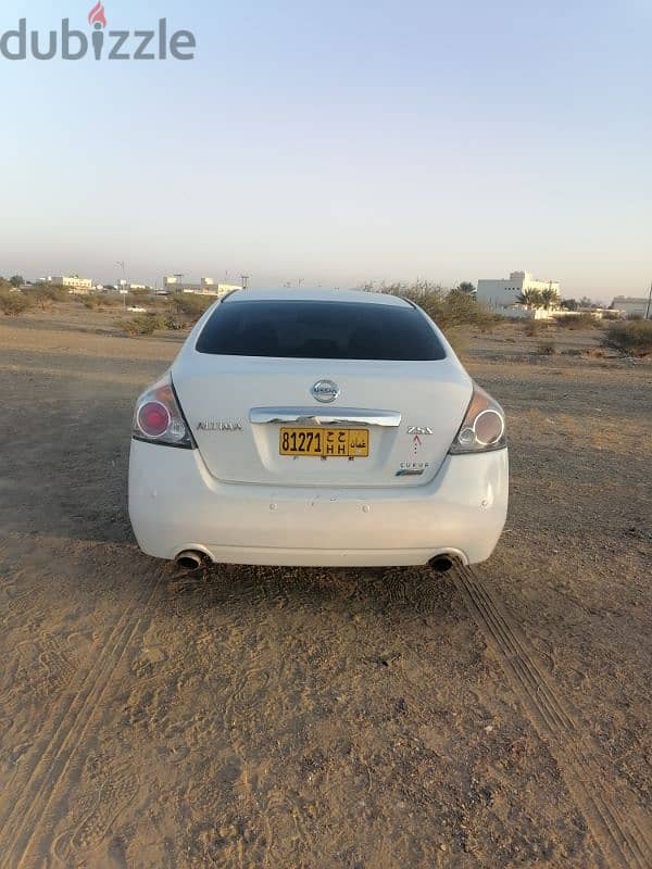 Nissan Altima 2012 5