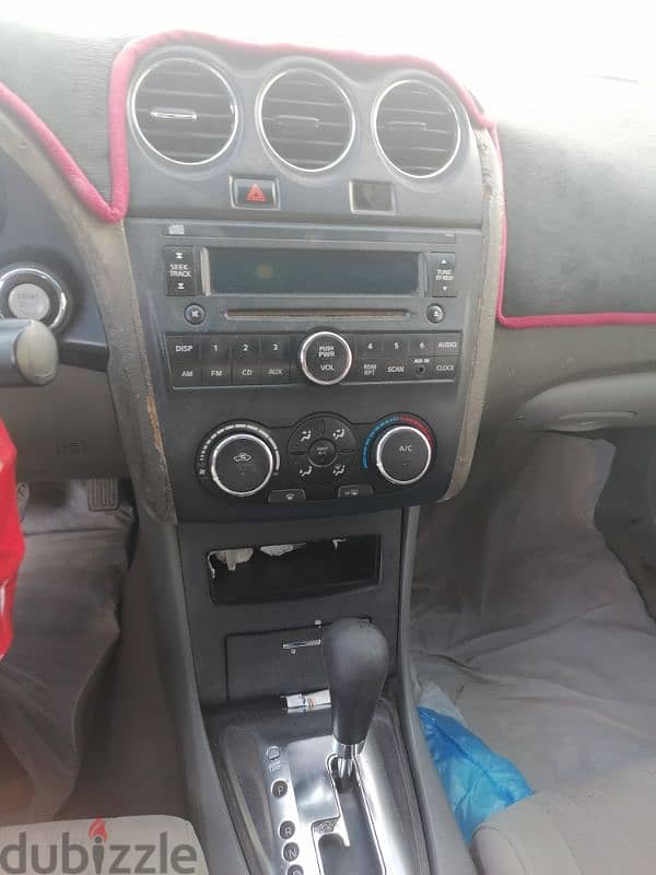 Nissan Altima 2012 9