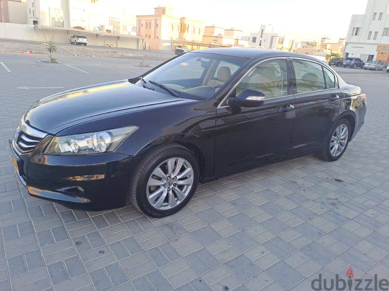 Honda Accord 2012 full option no accident 1