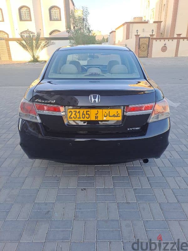 Honda Accord 2012 full option no accident 2