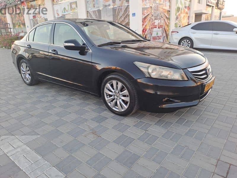 Honda Accord 2012 full option no accident 7