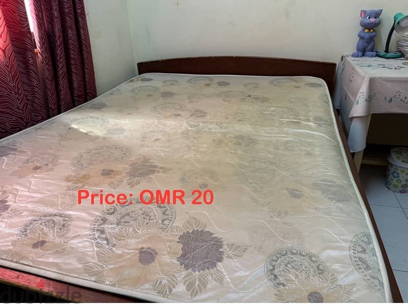 Used furniture for sale (Indian used) 3