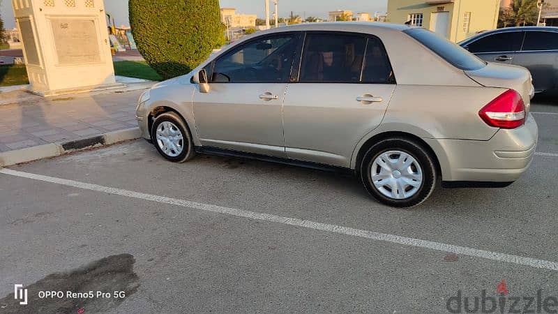 Nissan Tiida 2012 10