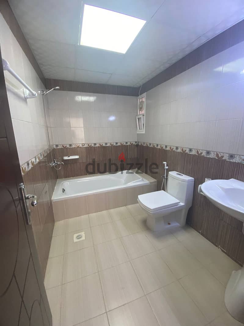 "SR-MF-663 Villa for rent in al hail north Good quality 14