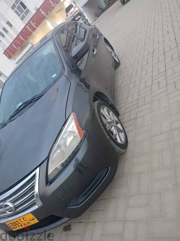 Nissan Sentra 2014 4