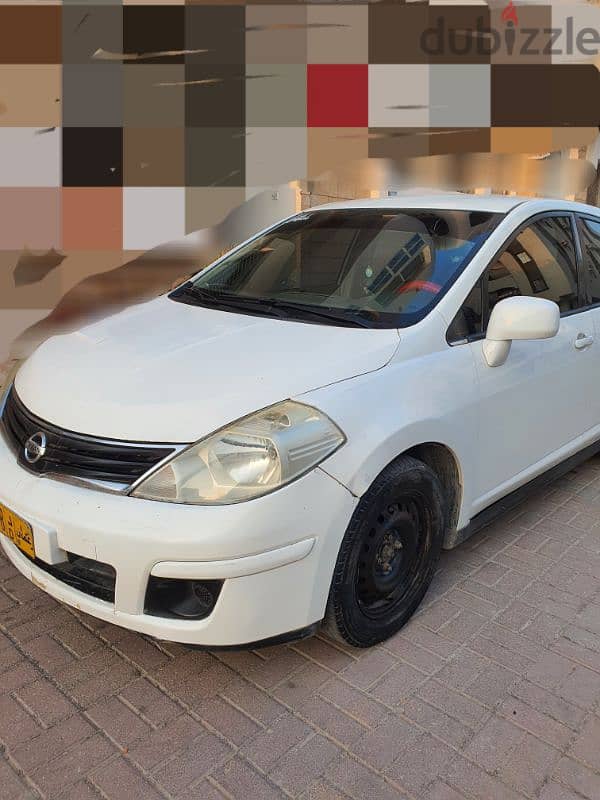 Nissan Tiida 2012 0