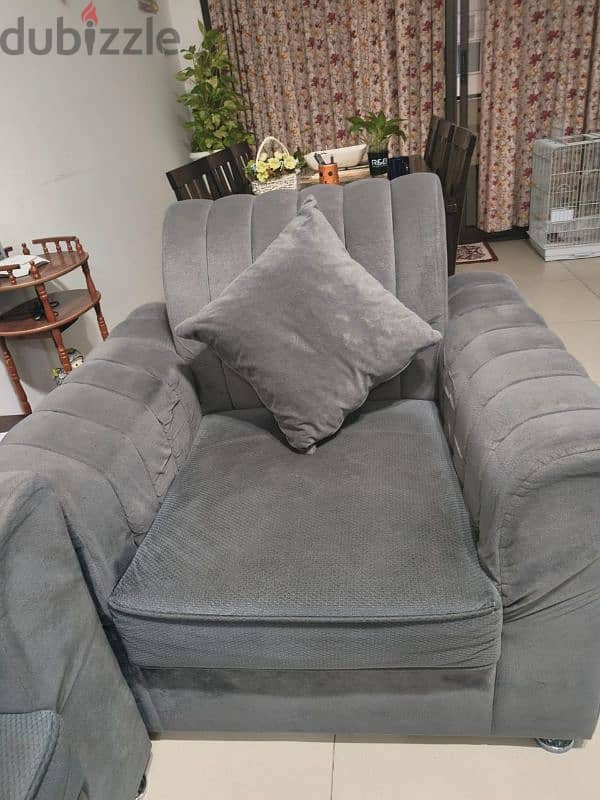 Sofa set (3+1+1 seater) - Urgent Sale 5