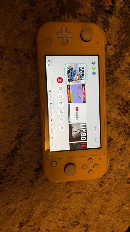 Nintendo switch lite like new yellow with original charger 0