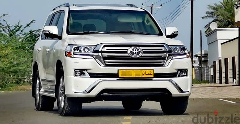 Toyota Land Cruiser 2017 1