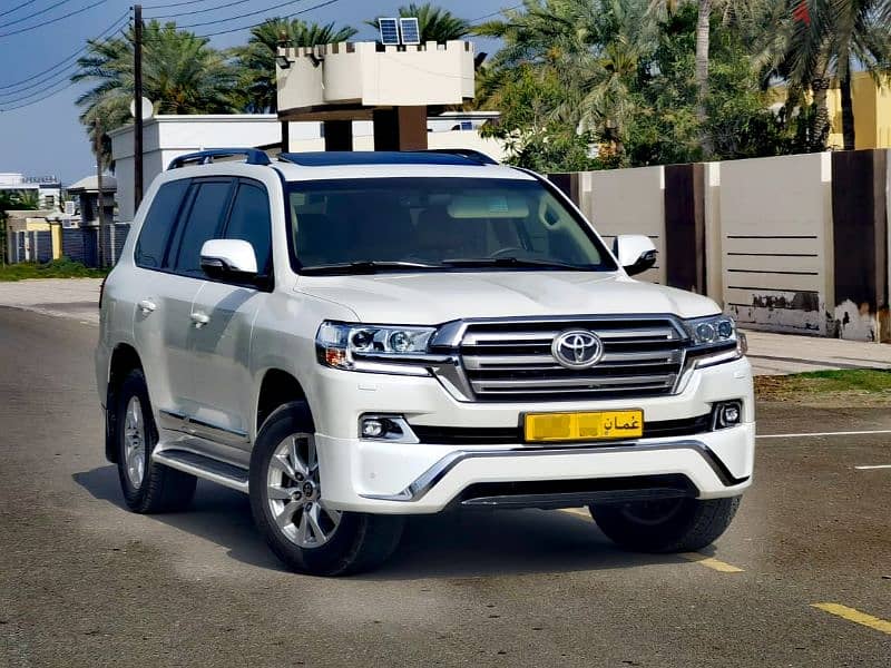 Toyota Land Cruiser 2017 4