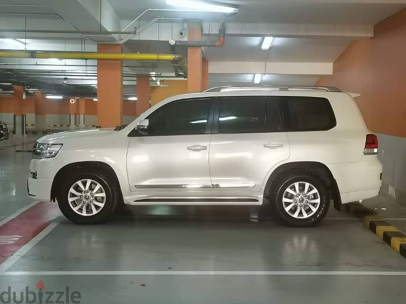 Toyota Land Cruiser 2017 5