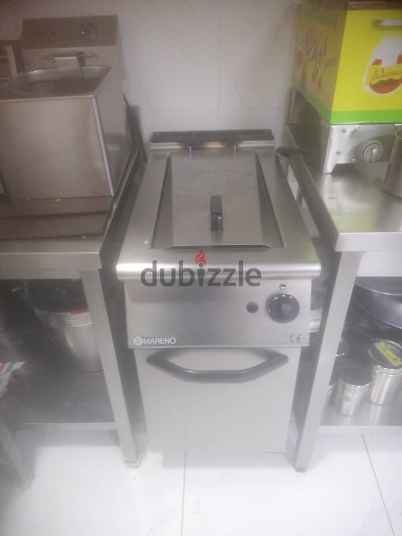 Restaurant cafe equipment 4