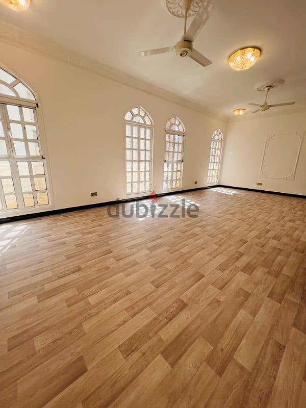 3 Bedroom Flat Available in Ruwi MBD 5