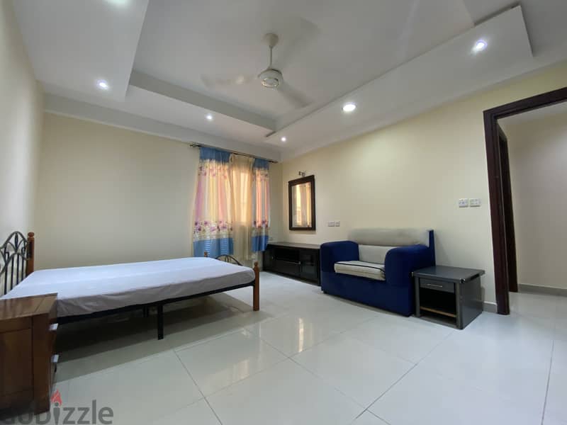 Spacious Fully Furnished 2BHK Apartment in Al Ghubra, Muscat 13