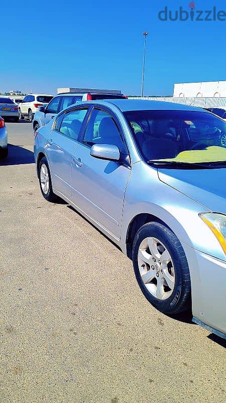 Nissan Altima 2010 for sale perfect Condition 1 year Mulkia 6