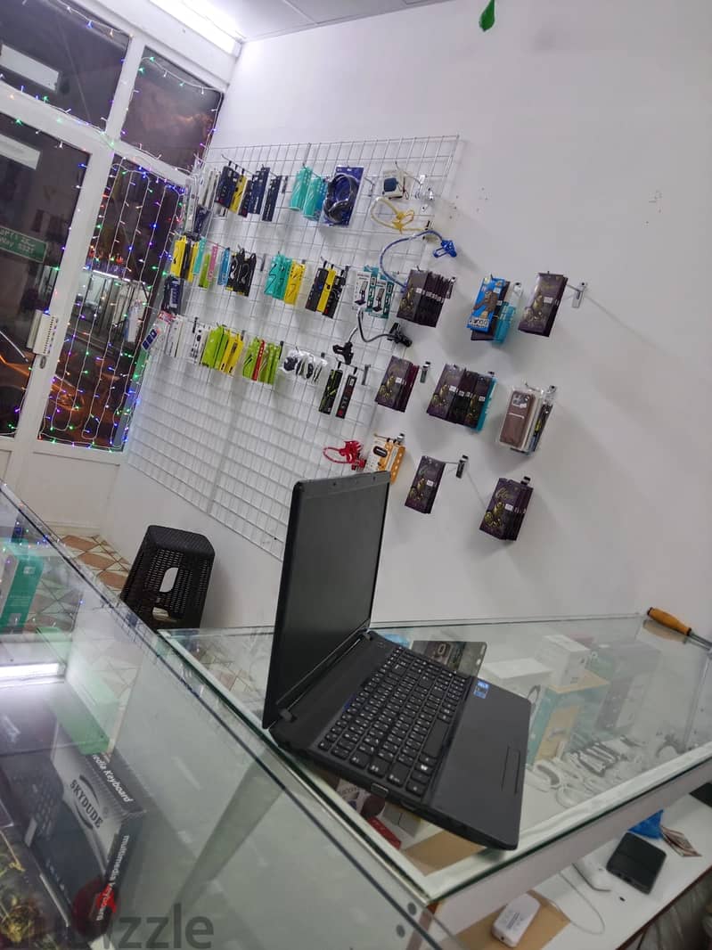 MOBILE SHOP SALE  WADI ADAI 1300 OMR 3