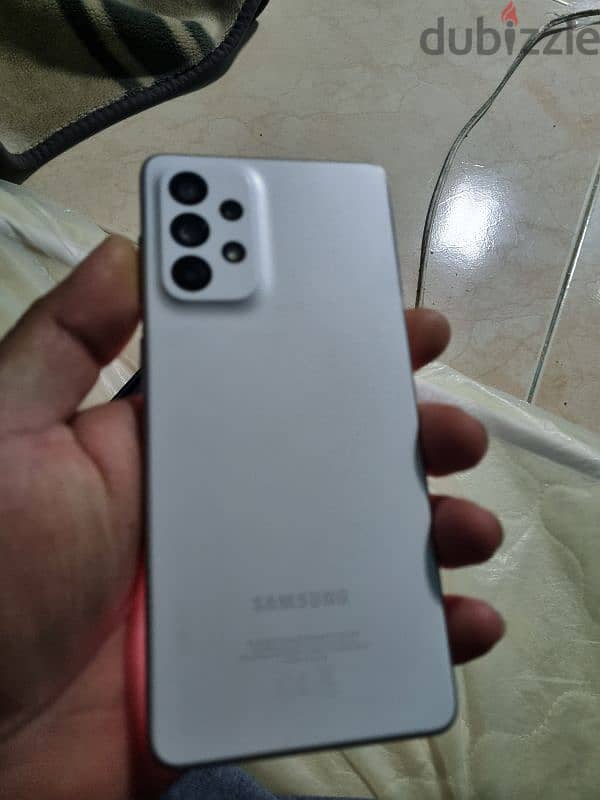 I am sell samsung A73 5g 8gb ram 256gb memory little break body All ok 5