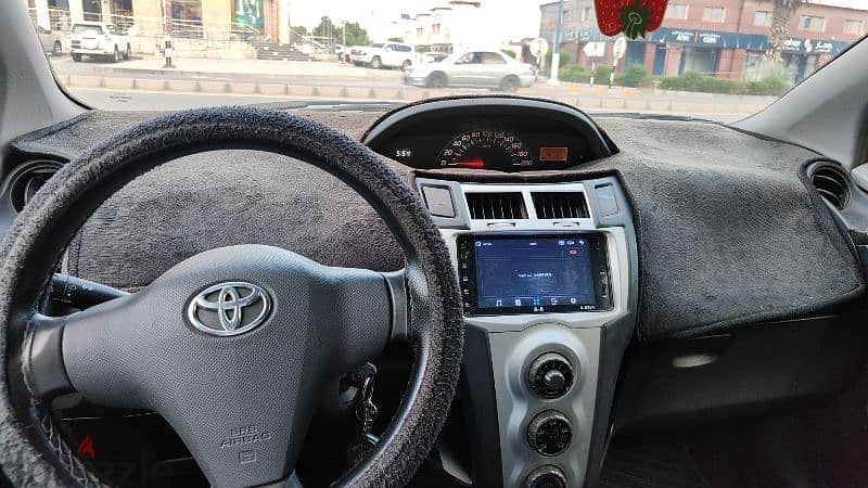 Toyota Yaris 2008 4