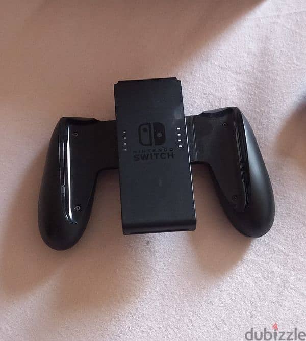 NINTENDO SWITCH 4