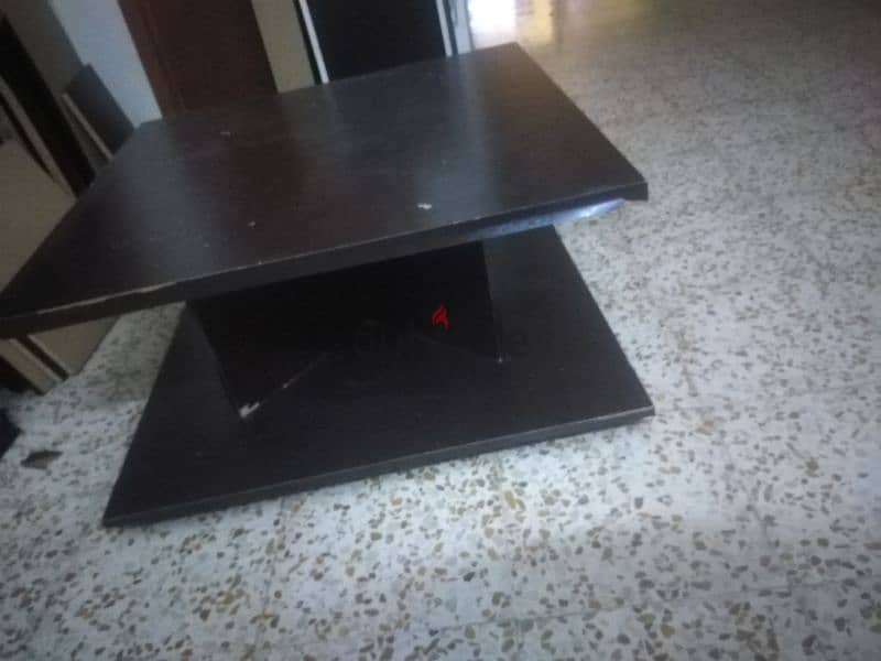 cabinet and small table for sale good condition 4