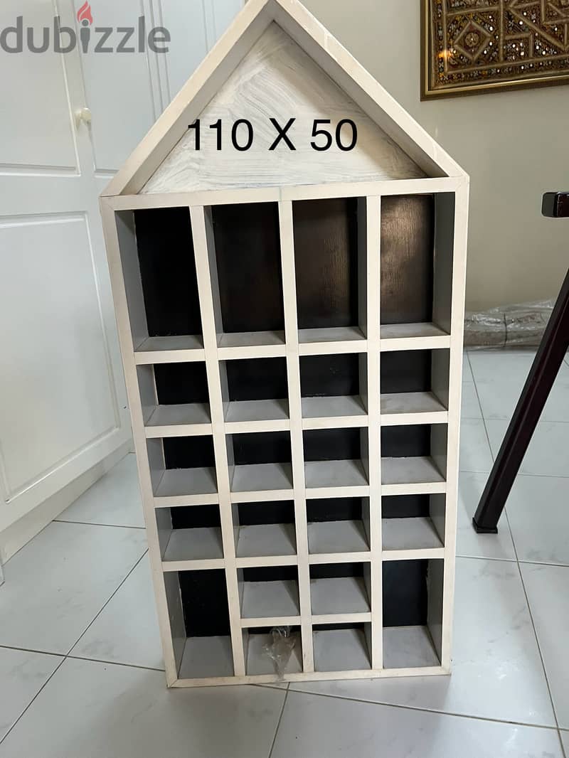 Furniture table carpet bookshelf for sale 2