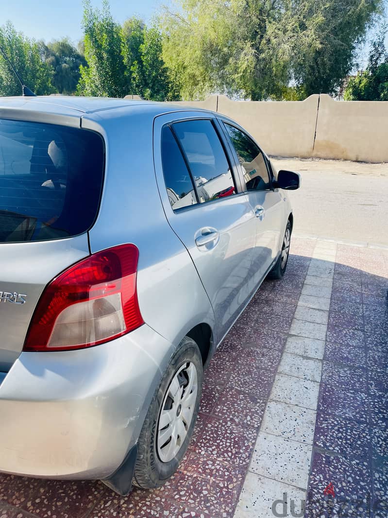 Toyota Yaris 2008 4