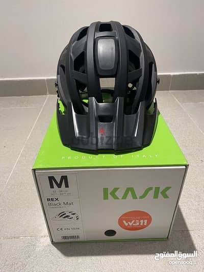 للبيع خوذة رأس للدراجات / Bicycle helmet for sale