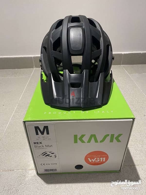 للبيع خوذة رأس للدراجات / Bicycle helmet for sale 0