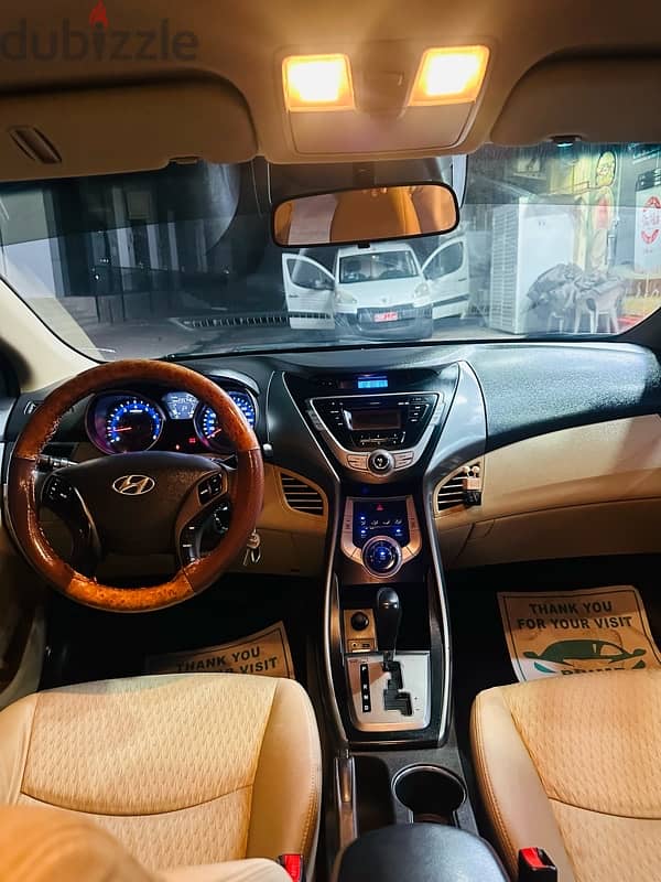 Hyundai Elantra 2013 1.6CC 7