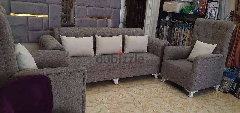 offer offer offer New 5seater sofa set available in showroom 1